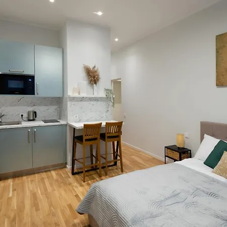 M7 Design In Center Apartment Riga