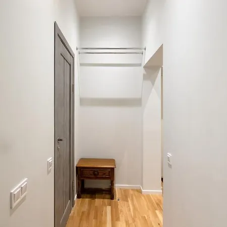 Apartment M7 Design In Center